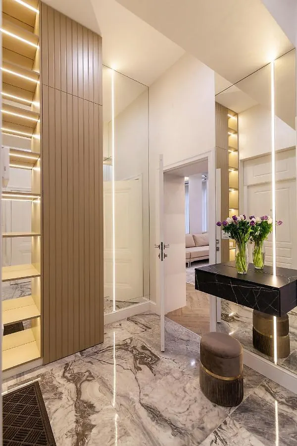 Royal Apartment On Fredra 4A Lvov Ukrajina